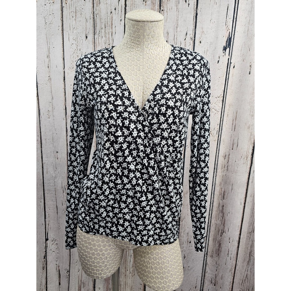 NEW NWT Michael Kors XS Black Floral Faux Wrap Top Shirt Surplice V-Neck Stretch
